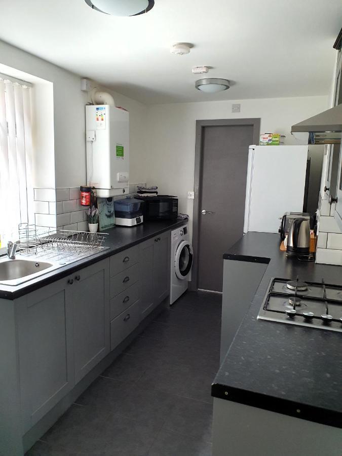 9 Dial Street Apartment Ливърпул Екстериор снимка