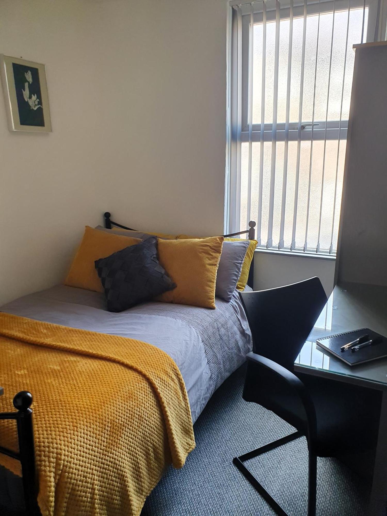 9 Dial Street Apartment Ливърпул Екстериор снимка